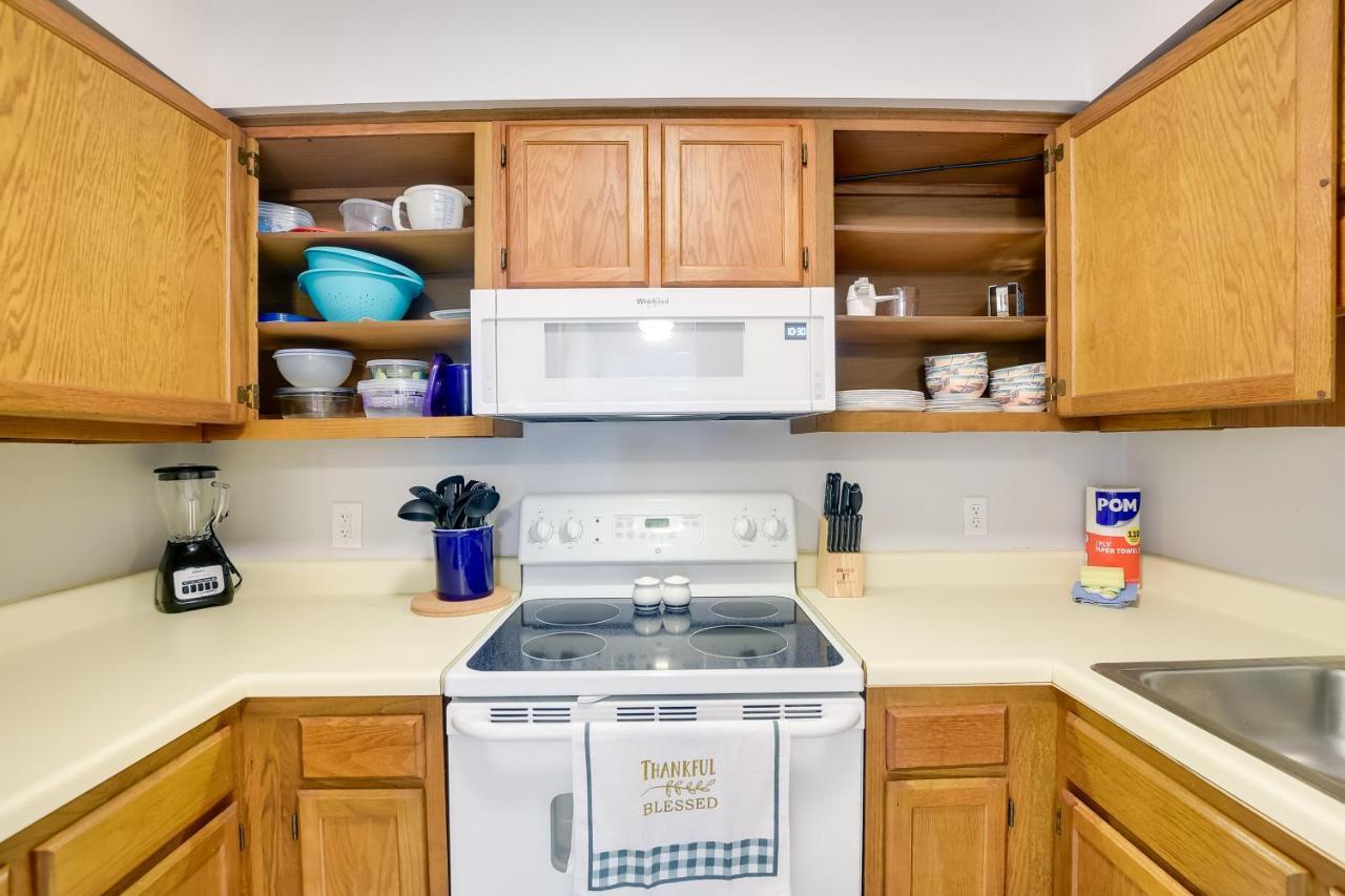 Sunny Condo - Private Ocean Isle Beach Access! Exterior foto